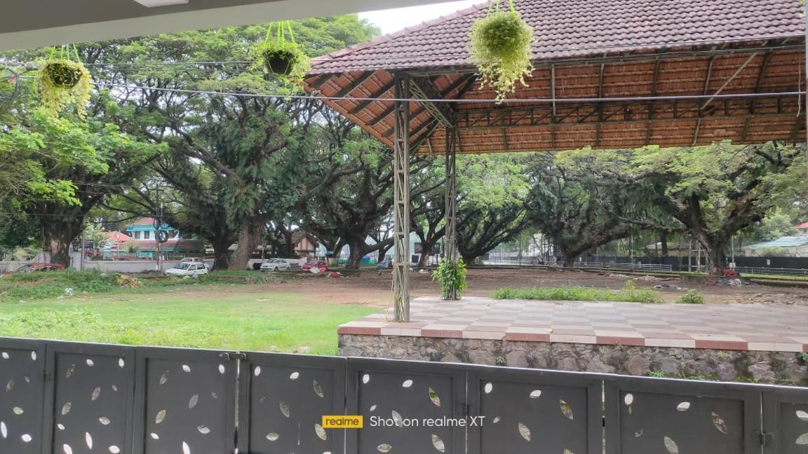 De Banyan Fort Homestay Kochi Exterior photo